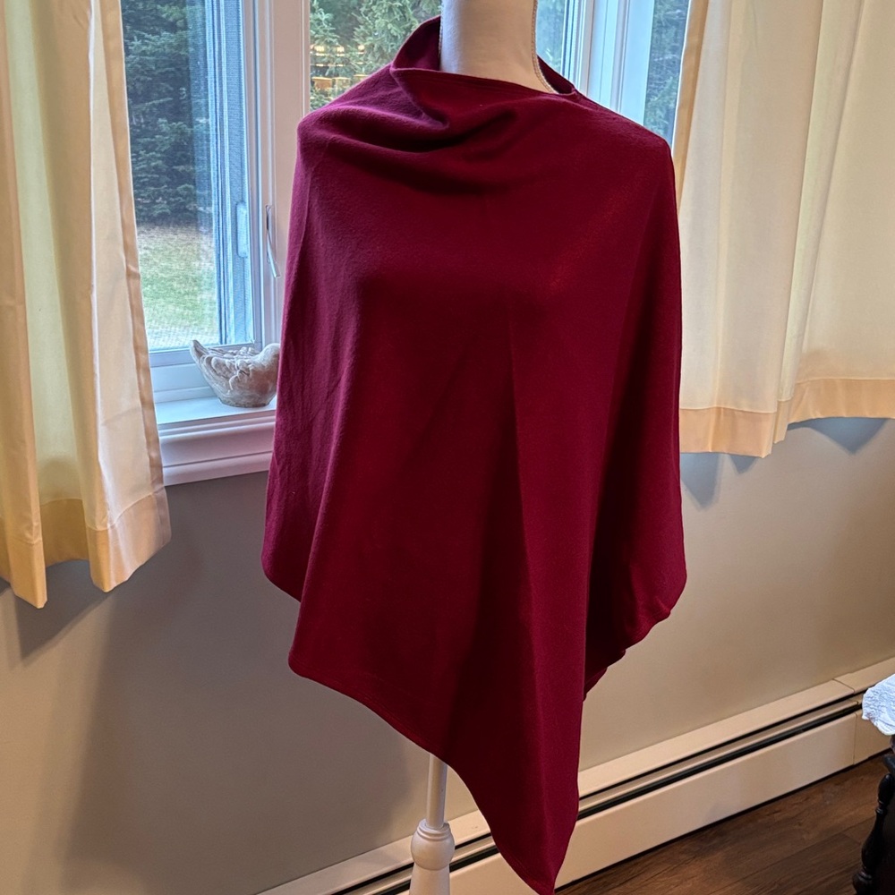 Elegant Red Knit Poncho